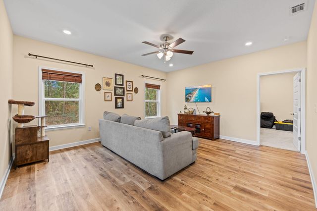 230 Wheat Drive, Crestview, FL 32536