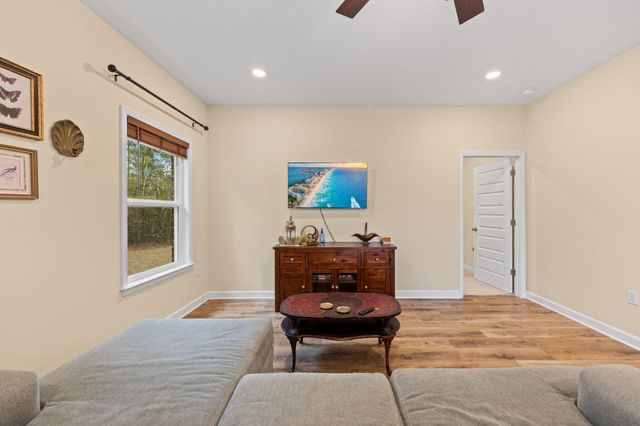 230 Wheat Drive, Crestview, FL 32536