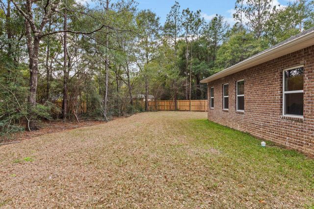 230 Wheat Drive, Crestview, FL 32536