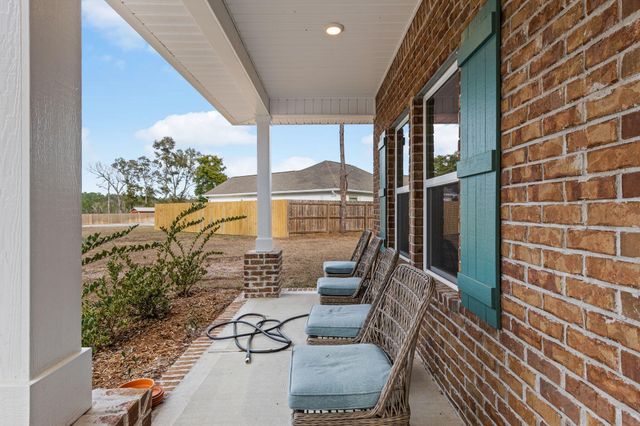 230 Wheat Drive, Crestview, FL 32536