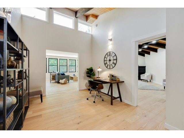 11911 Nw SEAVEY Rd, Forest Grove, OR 97116