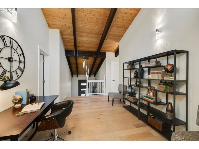 11911 Nw SEAVEY Rd, Forest Grove, OR 97116