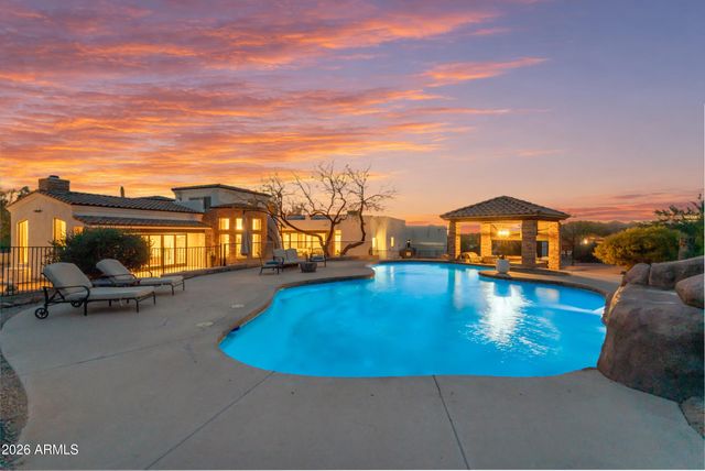 5850 E CONCHO Street, Apache Junction, AZ 85119