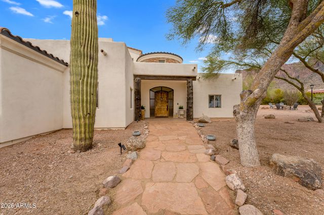 5850 E CONCHO Street, Apache Junction, AZ 85119