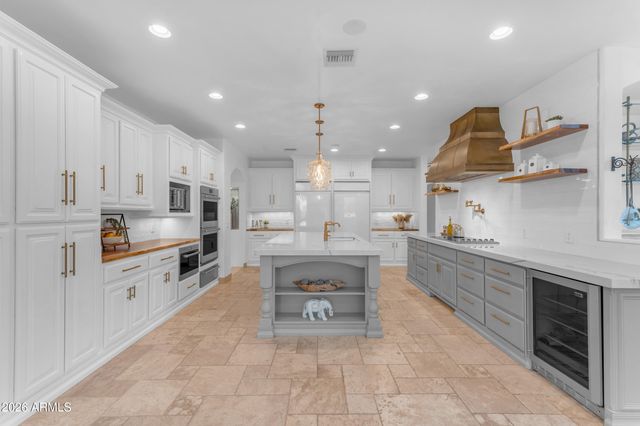 5850 E CONCHO Street, Apache Junction, AZ 85119