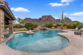 5850 E CONCHO Street, Apache Junction, AZ 85119