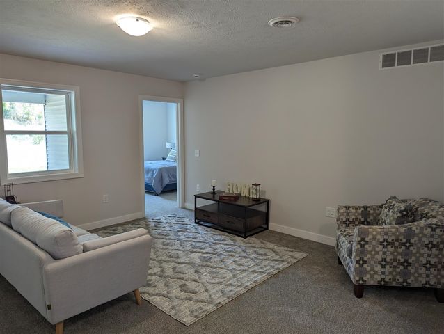 4293 Highpoint Drive 105, Wayland, MI 49348