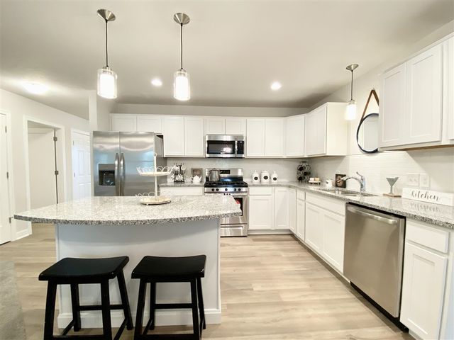 4293 Highpoint Drive 105, Wayland, MI 49348