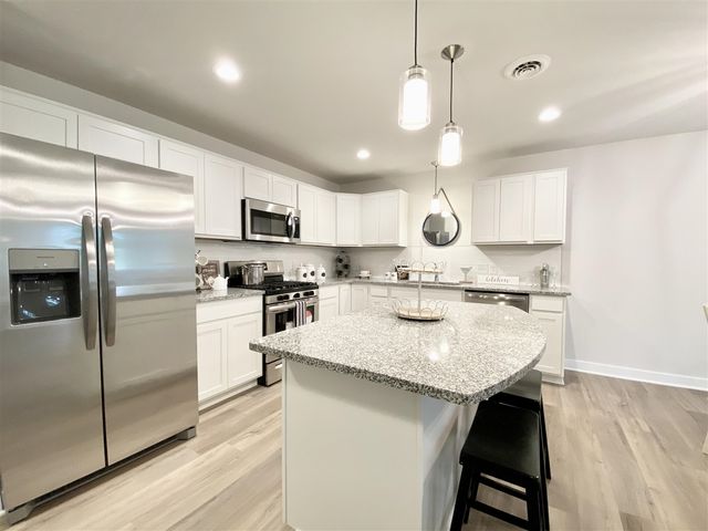 4293 Highpoint Drive 105, Wayland, MI 49348