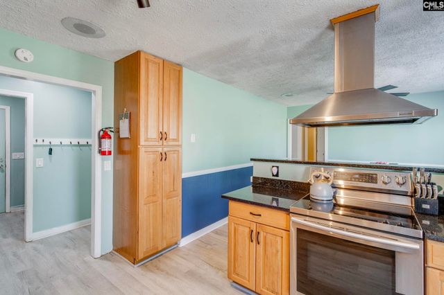 467 Wildwood Lane, Lugoff, SC 29078