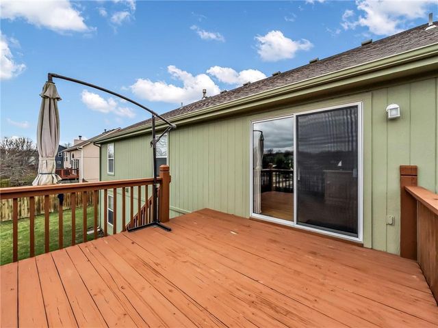 721 Saddle Peak Drive, Raymore, MO 64083