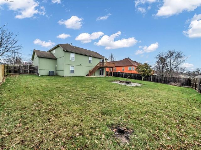 721 Saddle Peak Drive, Raymore, MO 64083