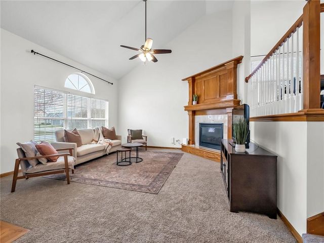 721 Saddle Peak Drive, Raymore, MO 64083