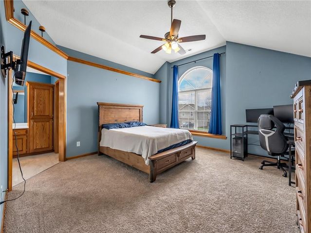 721 Saddle Peak Drive, Raymore, MO 64083