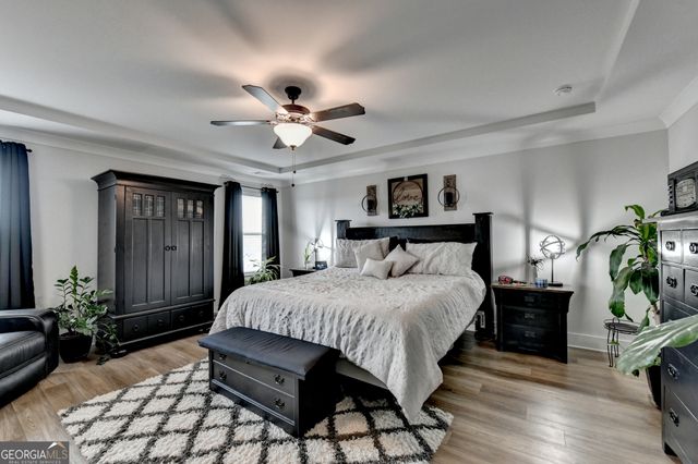 572 Redfish Way, Hoschton, GA 30548