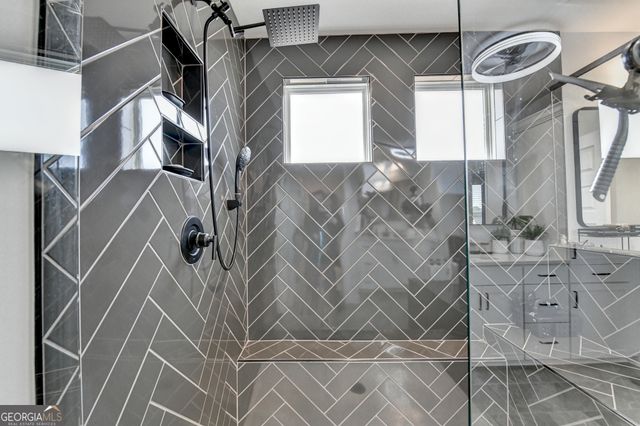 572 Redfish Way, Hoschton, GA 30548