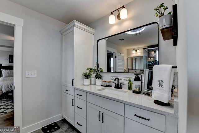 572 Redfish Way, Hoschton, GA 30548