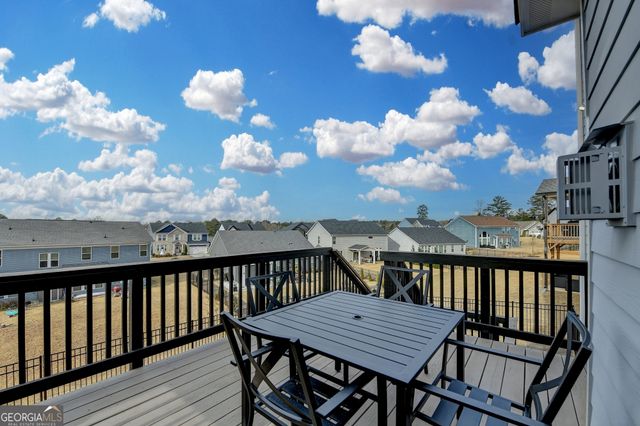 572 Redfish Way, Hoschton, GA 30548