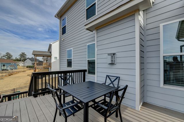 572 Redfish Way, Hoschton, GA 30548