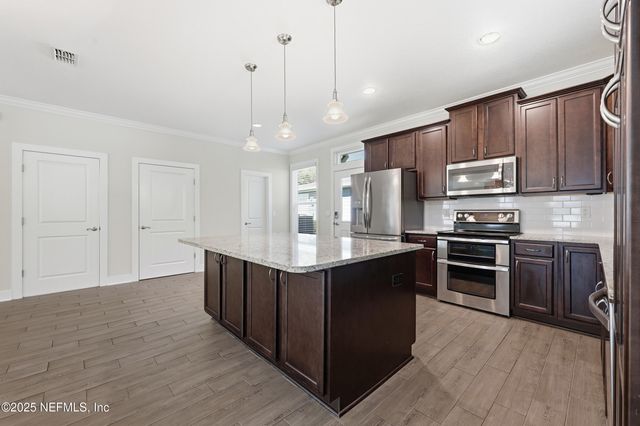 3805 PARK Street, Jacksonville, FL 32205