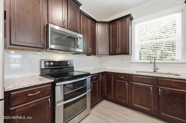 3805 PARK Street, Jacksonville, FL 32205