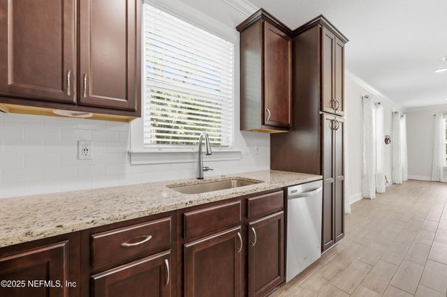 3805 PARK Street, Jacksonville, FL 32205