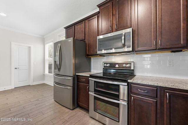 3805 PARK Street, Jacksonville, FL 32205