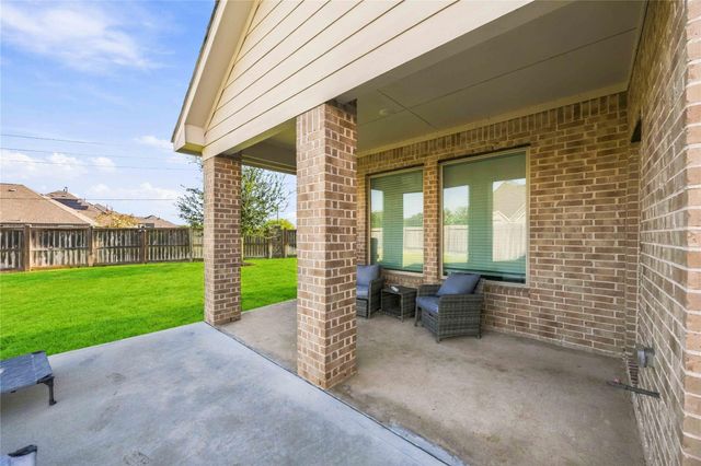7703 Willow Forest Lane, Richmond, TX 77469