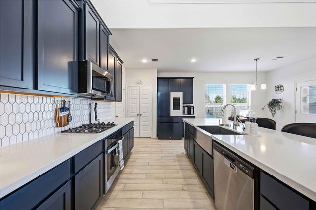 7703 Willow Forest Lane, Richmond, TX 77469
