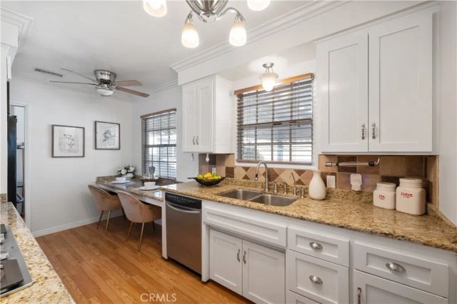 119 W Gladstone, Glendora, CA 91740