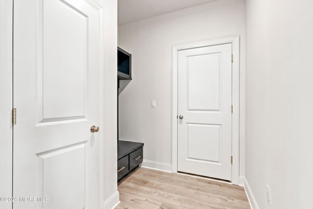 61 Mitchell Court, Manalapan, NJ 07726
