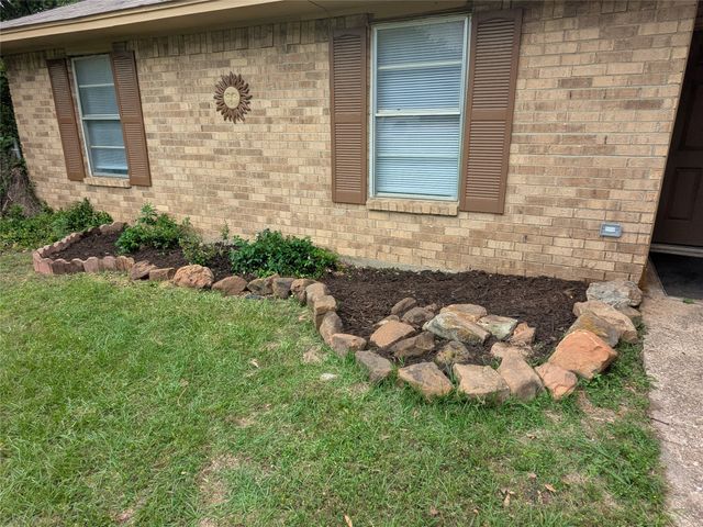12419 Sparrow Court, Balch Springs, TX 75180