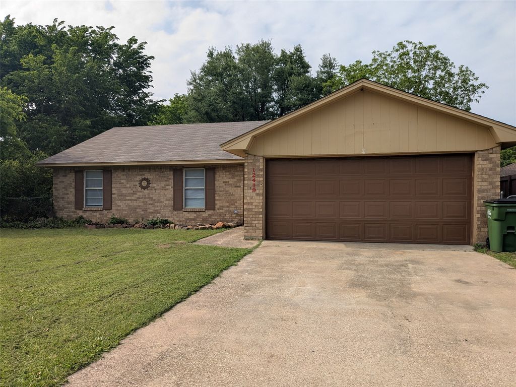 12419 Sparrow Court, Balch Springs, TX 75180