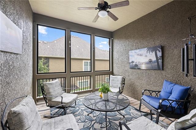 16513 W 168th Place, Olathe, KS 66062