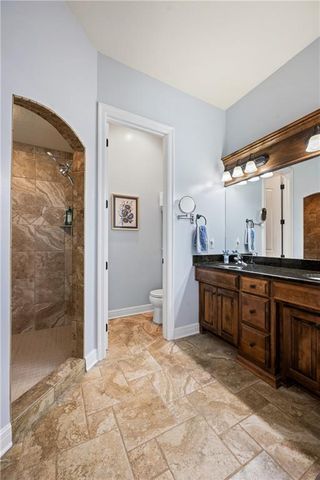 16513 W 168th Place, Olathe, KS 66062