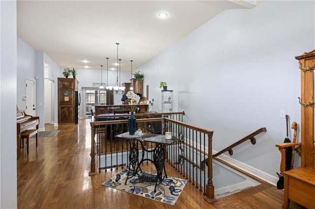 16513 W 168th Place, Olathe, KS 66062