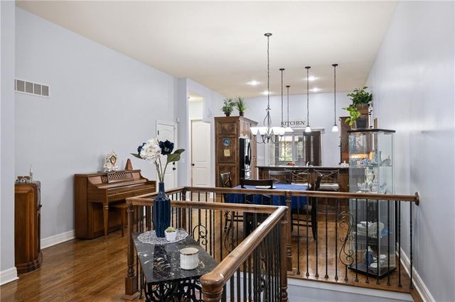 16513 W 168th Place, Olathe, KS 66062