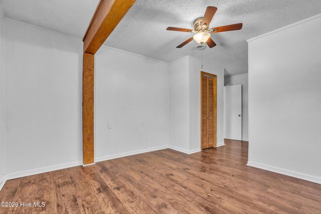 33 Riegel Drive, Hubert, NC 28539