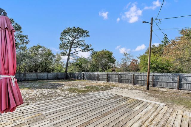 33 Riegel Drive, Hubert, NC 28539