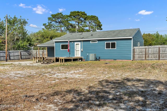 33 Riegel Drive, Hubert, NC 28539