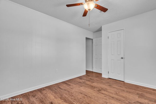 33 Riegel Drive, Hubert, NC 28539