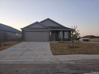 3449 Sky PL, Seguin, TX 78155