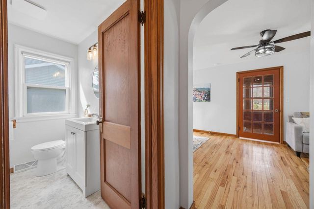 98 Jackson STREET, Fort Atkinson, WI 53538