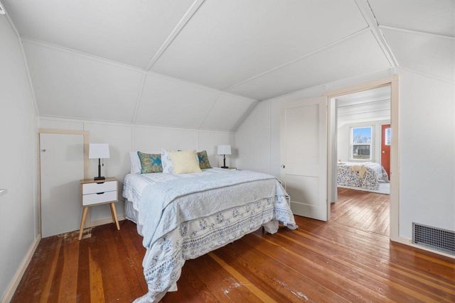 98 Jackson STREET, Fort Atkinson, WI 53538