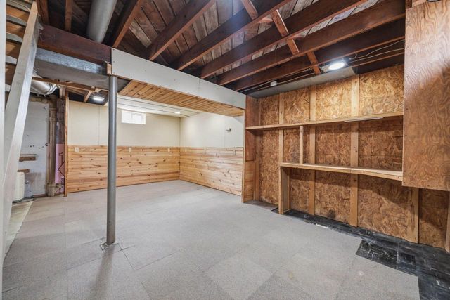 98 Jackson STREET, Fort Atkinson, WI 53538