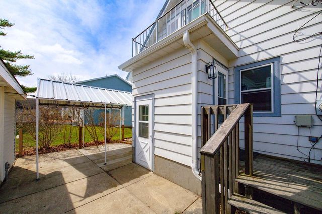 98 Jackson STREET, Fort Atkinson, WI 53538