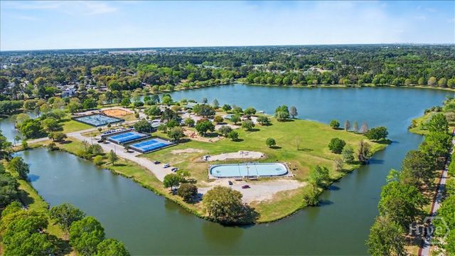 8434 Cresthill, Savannah, GA 31406