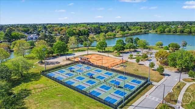 8434 Cresthill, Savannah, GA 31406