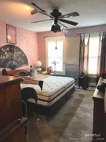 372 East Street, New Britain, CT 06051