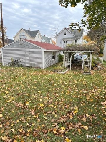 372 East Street, New Britain, CT 06051